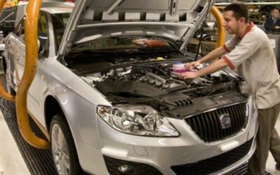 Más de la mitad de las empresas de automoción en España despedirán en 2021, según KPMG