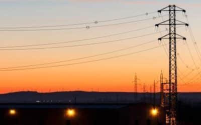 Alertan de cierres en industrias y despidos por el coste eléctrico