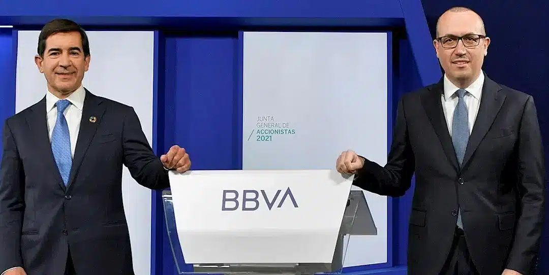BBVA recupera solo 0,02 euros tras cinco caídas (-0,73 euros) y el día en que inicia la recompra de acciones