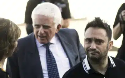 Mediaset España, pendiente la opa de Berlusconi, gana el 35,4% menos