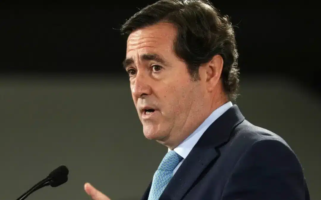 Garamendi dispuesto a un pacto de rentas si se meten sueldos públicos y pensiones